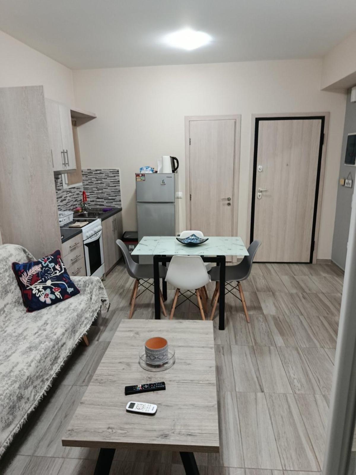 Apartment Alimos